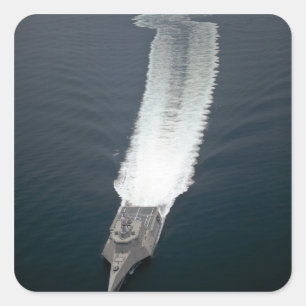 Die Küstenkampfschiff Unabhängigkeit 2 Quadratischer Aufkleber