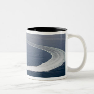 Die Küstenkampfschiff Unabhängigkeit 4 Zweifarbige Tasse