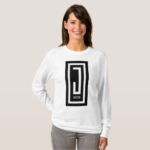 die lange Hülse der Frauen mit schwarzem T-Shirt