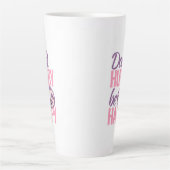 Die Latte beeilt sich nicht, glücklich zu sein, mi Milchtasse (Vorderseite)