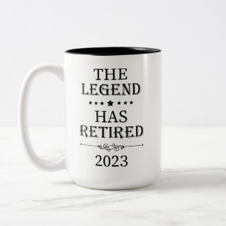 Die Legende hat das Jahr 2023, Geschenk für Frauen Zweifarbige Tasse