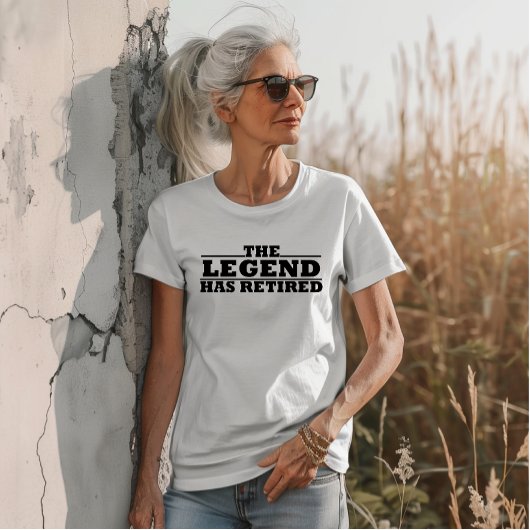 Die Legende hat lustige Ruhestandsangebote veröffe T-Shirt