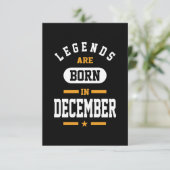 Die Legenden sind im Dezember Geboren RSVP Karte (Stehend Vorderseite)