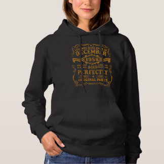 Die Legenden wurden im Dezember 1958 im 64-Jährige Hoodie