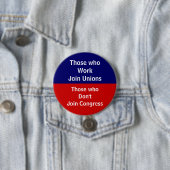 Die Leute, die arbeiten, schließen sich Gewerkscha Button (Beispiel)