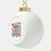 Die Liebe einer Mutter wächst durch Geben Keramik Kugel-Ornament (Rechts)
