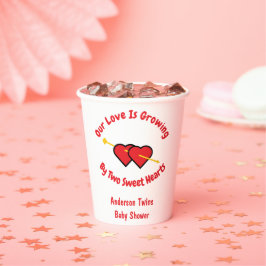 Die Liebe wächst um zwei Herzenszüge Pappbecher