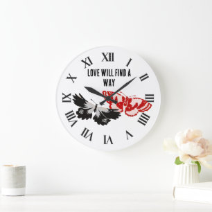 Die Liebe wird einen Weg mit Vintage-Schmetterling Große Wanduhr