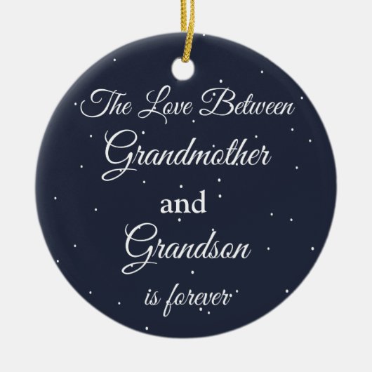 Die Liebe zwischen Großmutter und Enkel ist für im Keramik Ornament (Vorne)