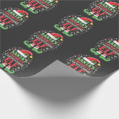 Die Lieblingselfenfamilie des Weihnachtsmanns pass Geschenkpapier (Ecke)