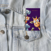 Die Lila Gestaltung der Waldkreaturen Button (Insitu)