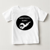DIE LITTL DES VATIS SPRITZEN! BABY T-SHIRT (Vorderseite)