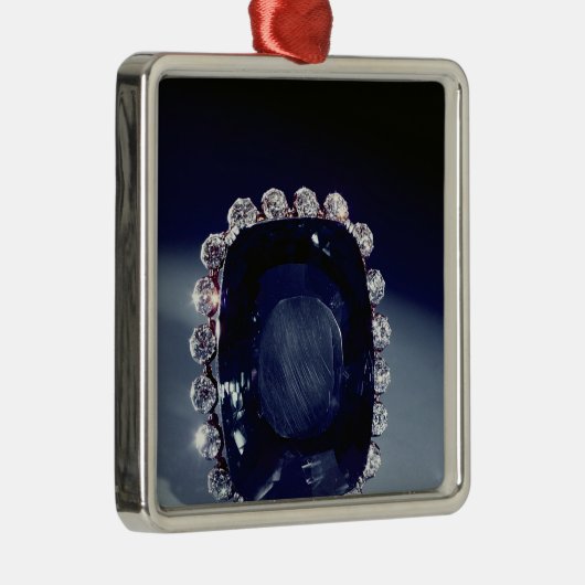 Die Logan-Brosche Silbernes Ornament (Rechts)