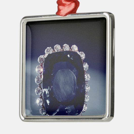 Die Logan-Brosche Silbernes Ornament (Links)