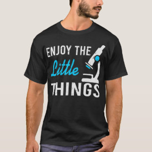 Die lustige Mikrobiologie genießt die Kleinen Ding T-Shirt