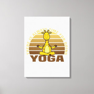 Die lustige niedliche Giraffe macht Yoga. lustige  Leinwanddruck
