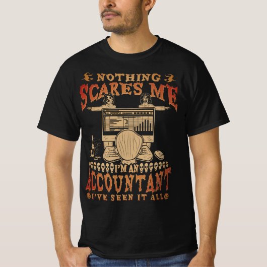 DIE LUSTIGE SPRÜCHE DES KONTOS HALLOWEEN KOSTEN. T-Shirt (Vorderseite)