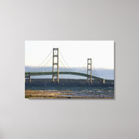 Die Mackinac-Brücke, die über die Straße von 3 Leinwanddruck (Vorderseite)