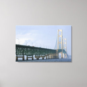 Die Mackinac-Brücke über die Straße von Leinwanddruck
