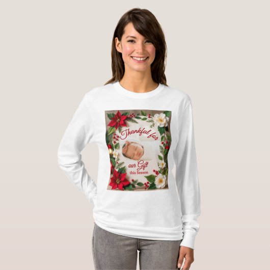 'Die Magie der Kindheit feiern' T-Shirt (Vorne ganz)