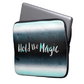 Die Magie halten Laptopschutzhülle (Vorderseite Links)