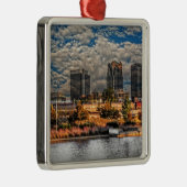 Die magische Stadt Silbernes Ornament (Rechts)