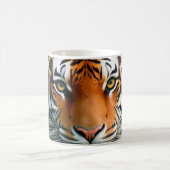 Die majestätische Lebensspanne eines Tigers Kaffeetasse (Mittel)