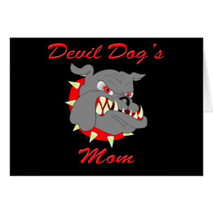 Die Mama des USMC-Teufel-Hundes