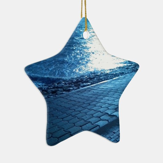 Die Meeresküste, das ruhige blaue Foto der Natur Keramikornament (Rechts)