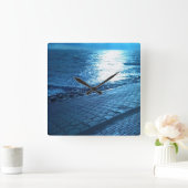 Die Meeresküste, die Ruhe und das blaue Foto Quadratische Wanduhr (Zuhause)