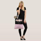 Die Mit Monogramm Tote-Tasche von Rosa Tasche (Am Model)