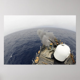 Die MK-75 76 mm Kanone Poster