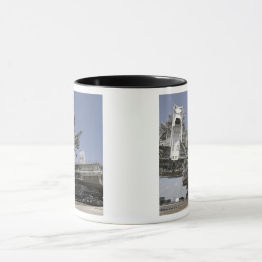 Die mobile Startplattform wird verschoben Tasse (Zentrum)