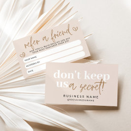 Die moderne Boho Residenz bietet einen Freundeskon Empfehlungskarte