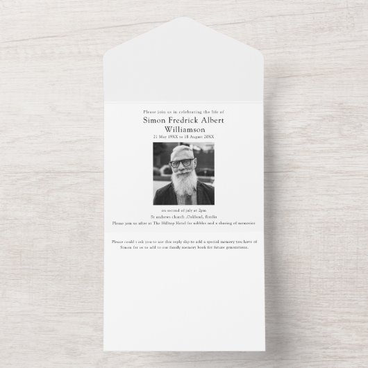 Die moderne Erinnerung feiert das Leben All In One Einladung (Innen)