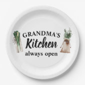 Die moderne Küche von Oma ist immer ein bestes Ges Pappteller (Vorderseite)