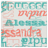 Die moderne Namenscollage des korallenroter Stoff (Nahaufnahme)