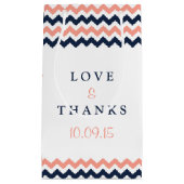 Die moderne Zickzack Hochzeitskollektion - Rosa un Kleine Geschenktüte (Vorderseite)