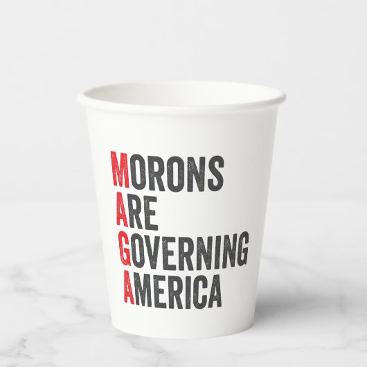 Die Morone regieren Amerika am 4. Juli Pappbecher (Vorderseite)