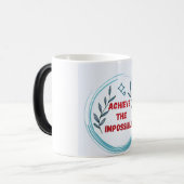 Die Morphing-Tasse des Impossible Logo Archive Verwandlungstasse (Vorderseite Links)