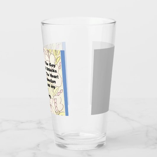 Die Mütter sind der Schlüssel    Glas (Links)