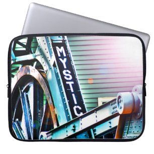 Die mystische Brücke, wie ich sie sehe Laptopschutzhülle