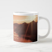 Die Natur eilt nicht auf die Jumbo-Tasse (Rechts)