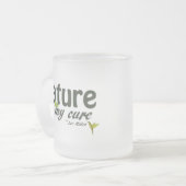 Die Natur ist meine Mattierte Tasse aus Glas (Vorderseite Links)