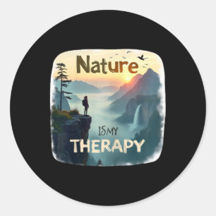 Die Natur ist meine Therapie - Wandern - Frauen  Runder Aufkleber
