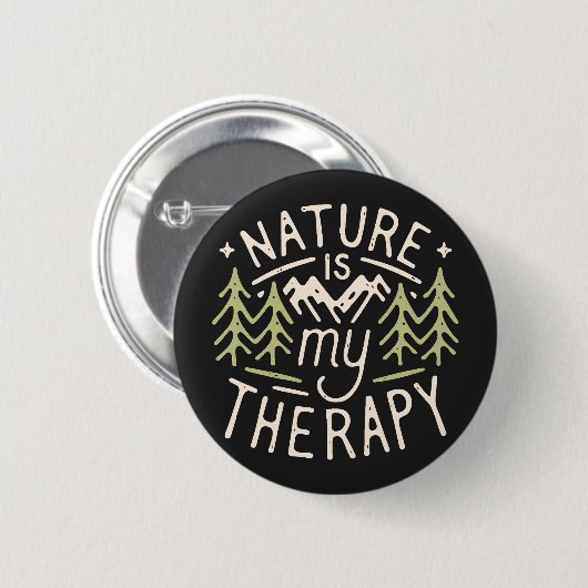Die Natur ist meine Therapie witziger Wanderziffer Button (Vorne & Hinten)