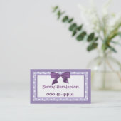 Die nennende Karte des hübschen Mädchens (Stehend Vorderseite)