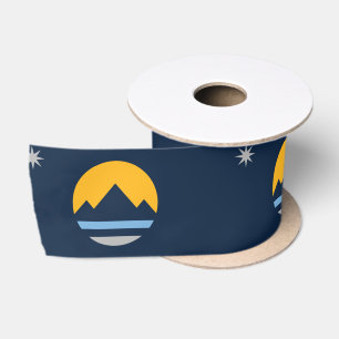 Die neue Flagge von Reno, Nevada Satinband