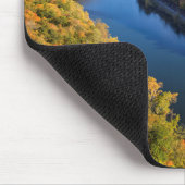 Die neue Flussschlucht am Hawks Nest Staat Park Mousepad (Ecke)