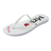 Die neue Frau ... Personalisierte Flip Flops Badesandalen (Schrägansicht)
